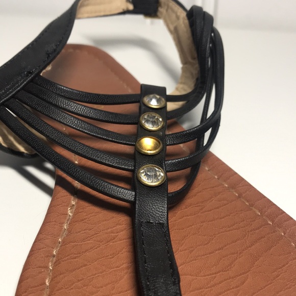 *2/15* Sandal Deal!! - Picture 3 of 5